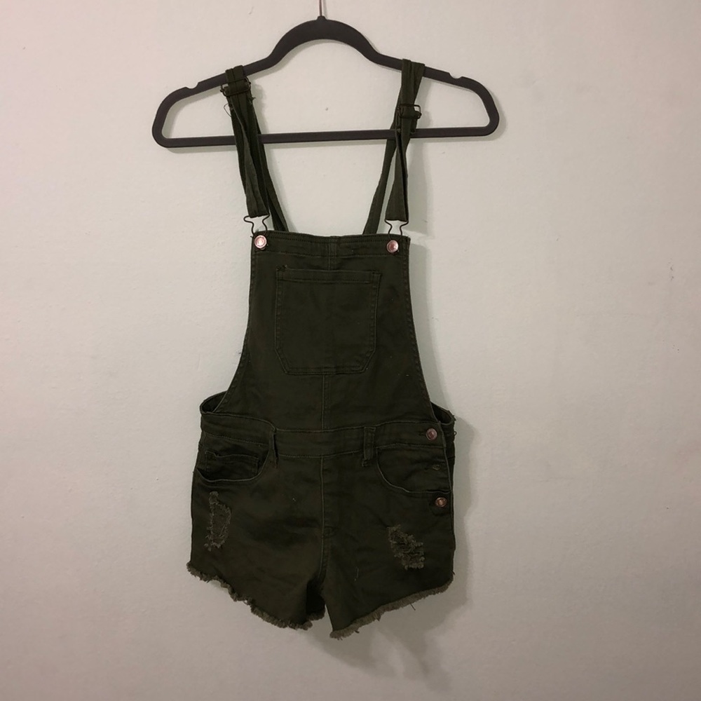 OLIVE GREEN SHORT OVERALLS